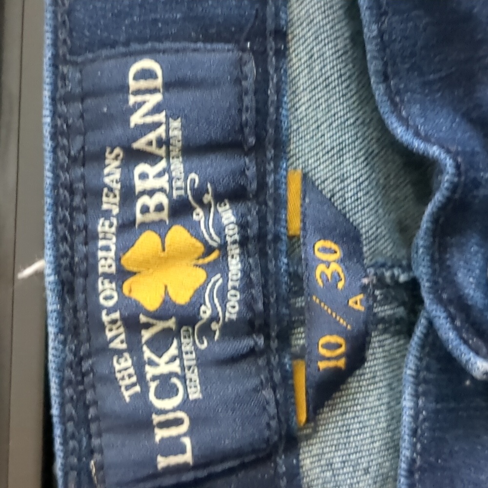Jeans - Picture 2 of 5